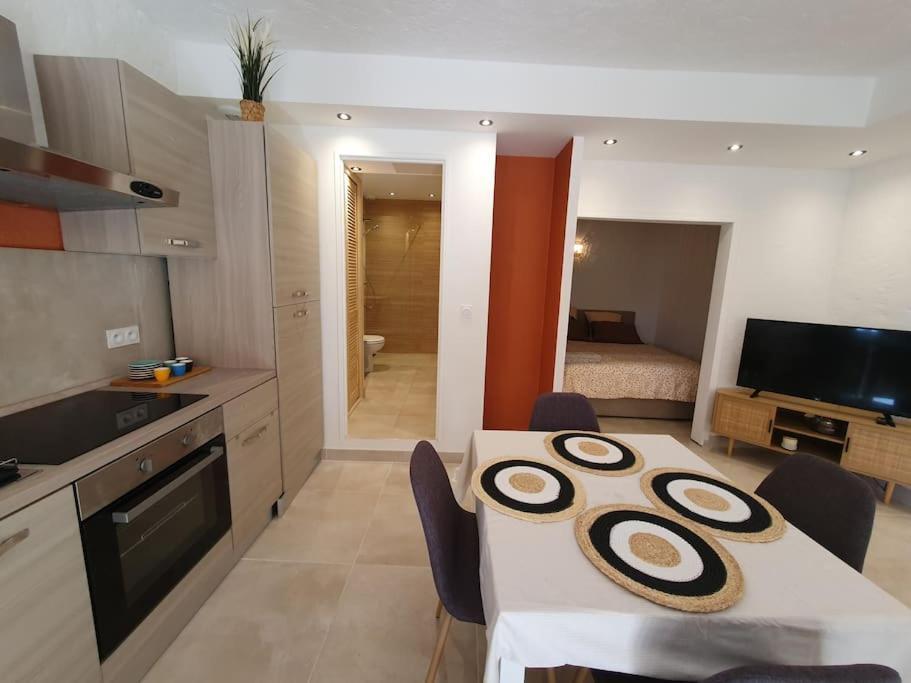 Appartement 30 M De La Plage Grimaud Dış mekan fotoğraf